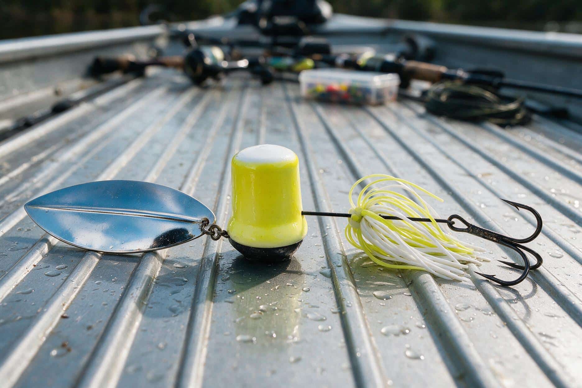 Spinnerbait Fishing: How and When to Use It